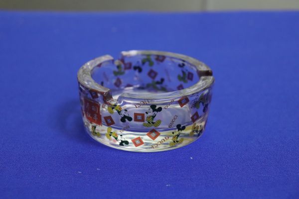 煙灰缸